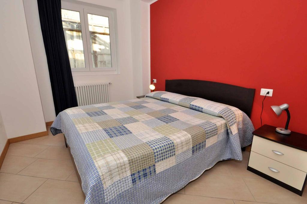 Apartamento Casa Ciclamino Vercana Habitación foto